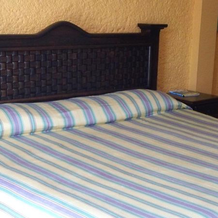 Hotel Villa Monarca Inn Zitácuaro 部屋 写真