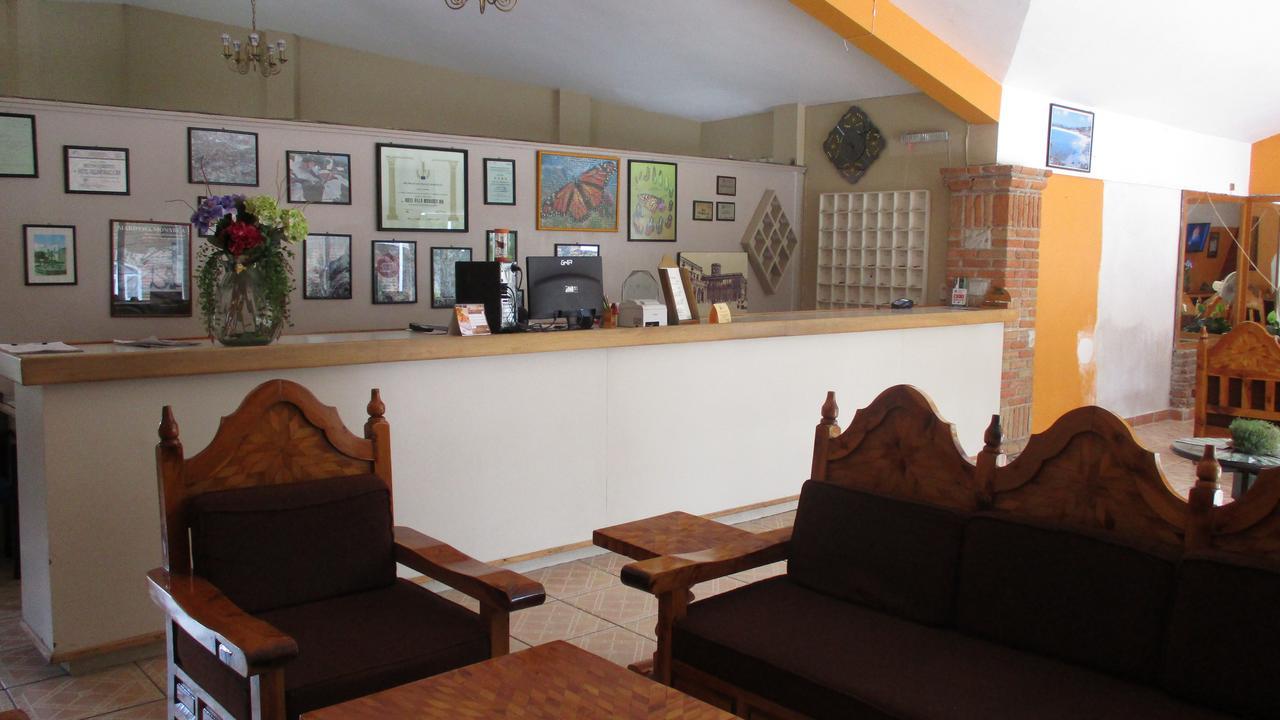 Hotel Villa Monarca Inn Zitácuaro エクステリア 写真